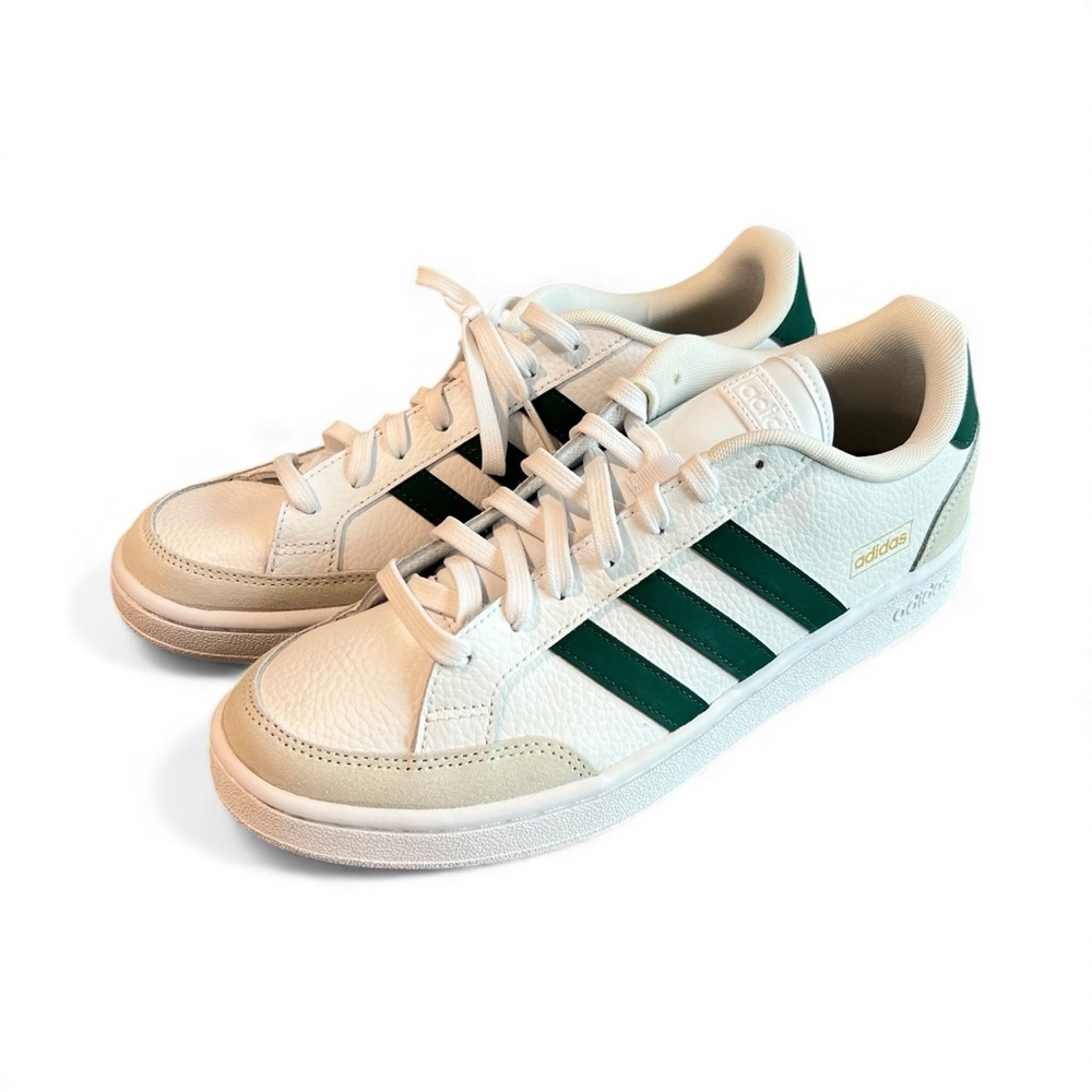 Adidas NWOB Men's Grand Court Casual Sneakers Size 9 1/2 White Green Gum Sole